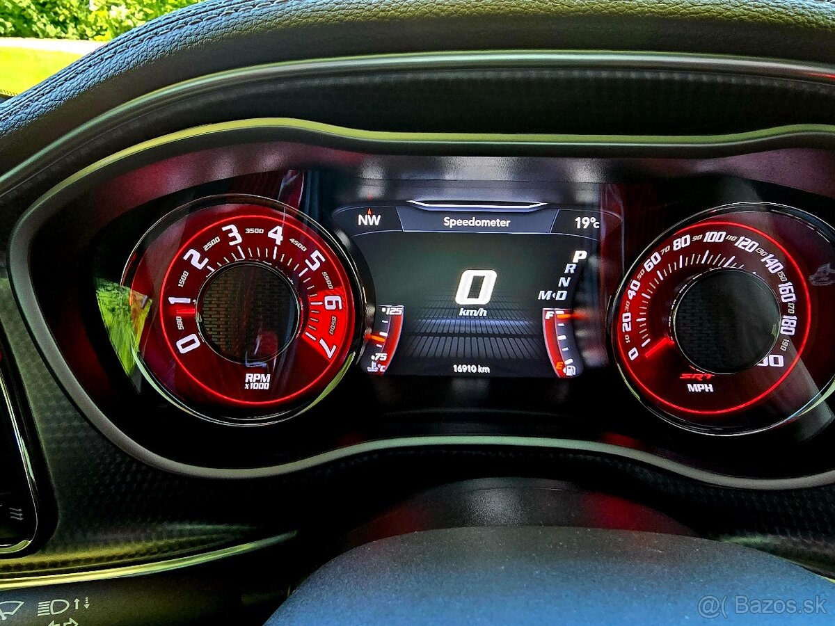 Dodge Challenger 6,2 HELLCAT MAX VÝBAVA, OPOČET DPH - 18