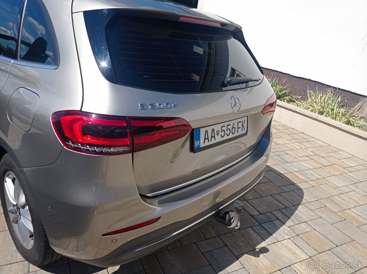 Mercedes-Benz B 200 CDI - 18