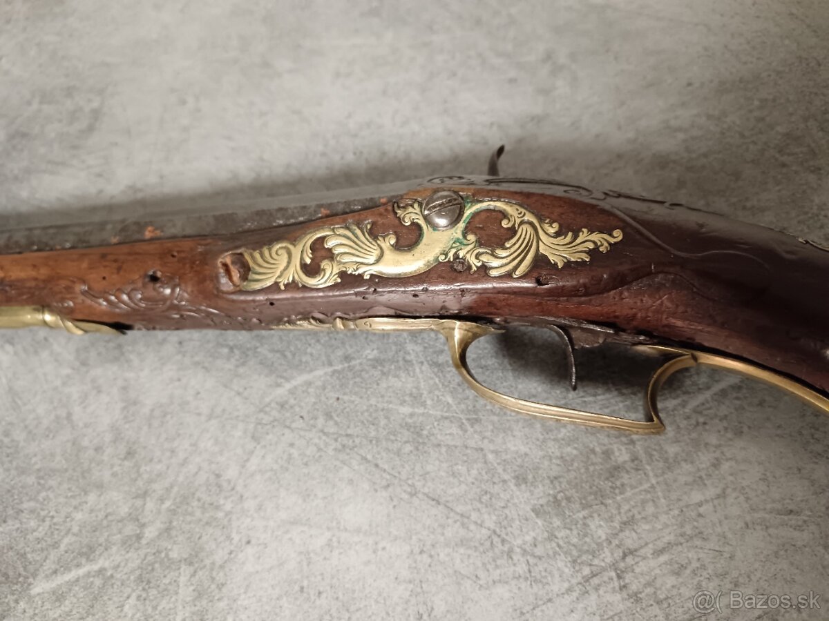 Starožitné pištole pušky - 18
