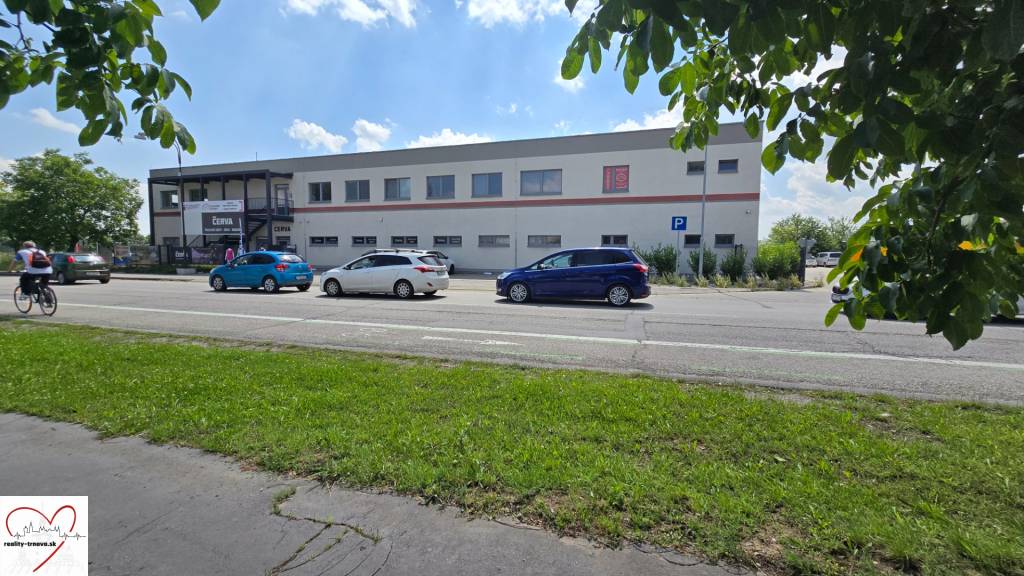Obchodné, administratívne, priestory, showroom v exponovanej - 18