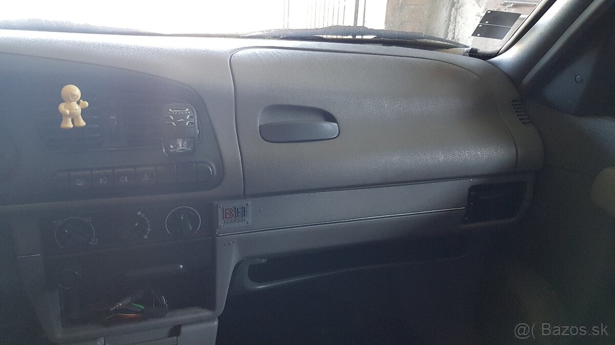 Rozpredám Škoda Felicia 1.9D GLX ND - 18