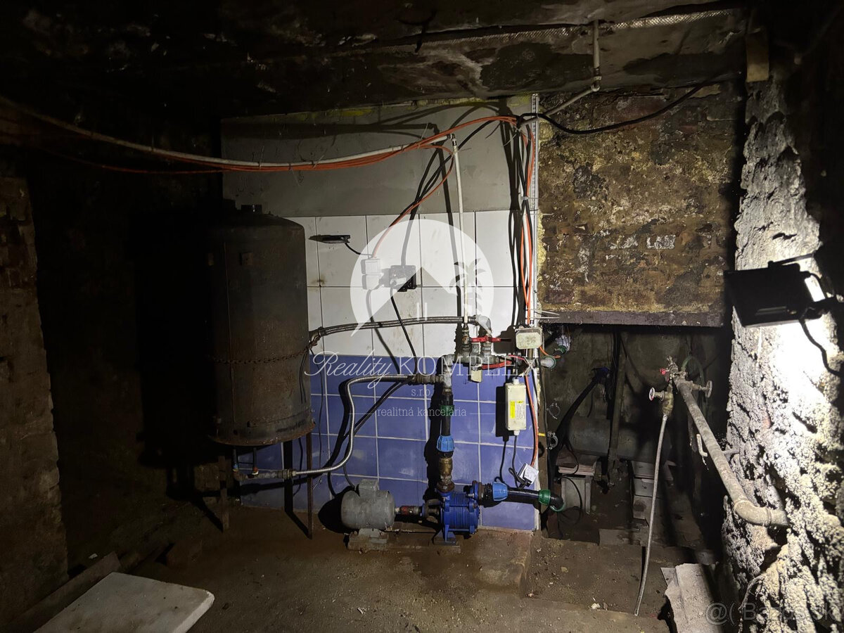 Reality KOMPLEX s.r.o. Vám EXKLUZÍVNE ponúka NA PREDAJ pries - 18