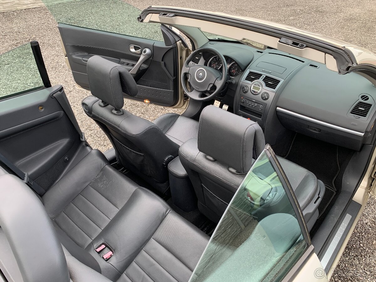 RENAULT MÉGANE CABRIOLET 2.0 16V CC PRIVILÉGE LUXE PANORAMA - 18