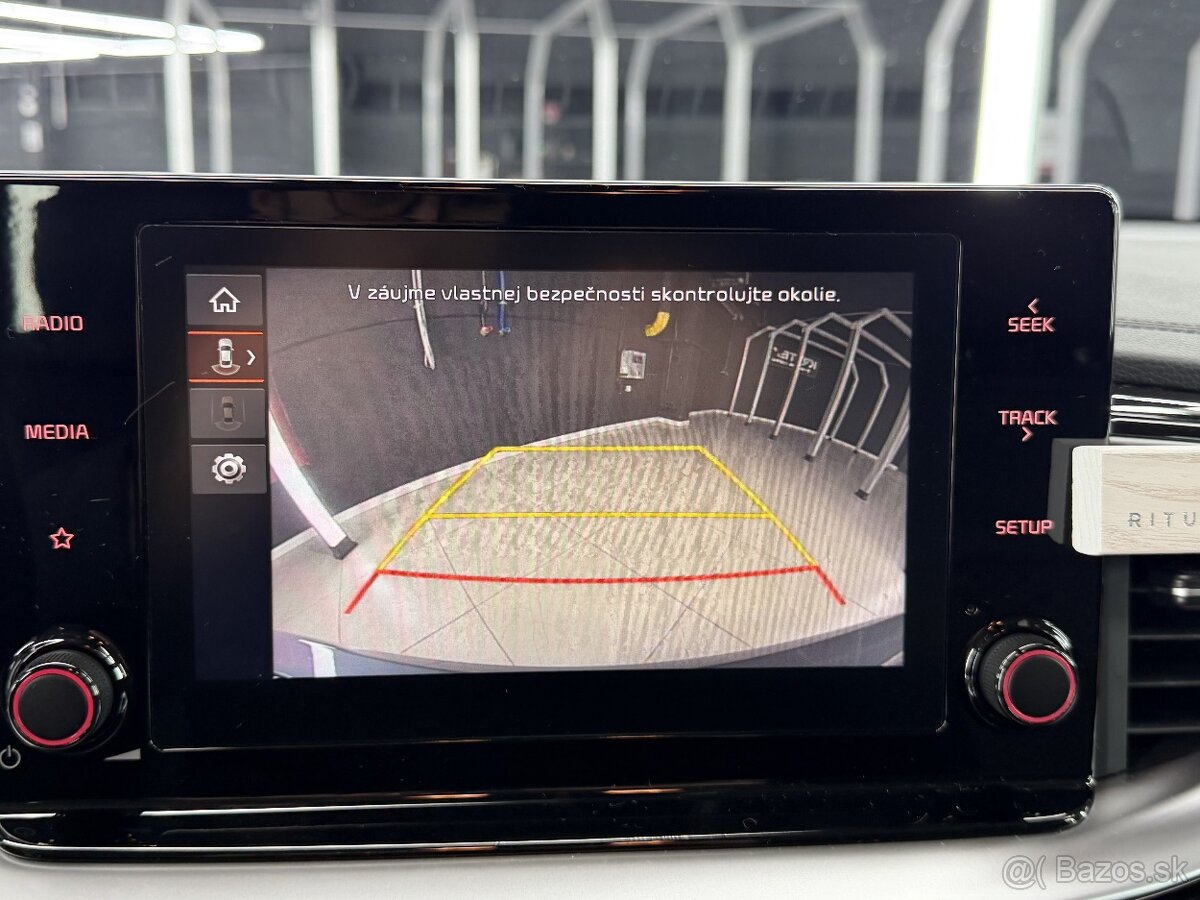 KIA Ceed Gold 1.5 T-GDi A/T - 18