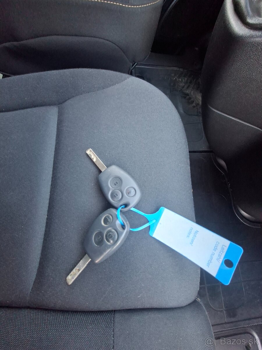 Renault Trafic 1.6 dCi 6 miest - 18