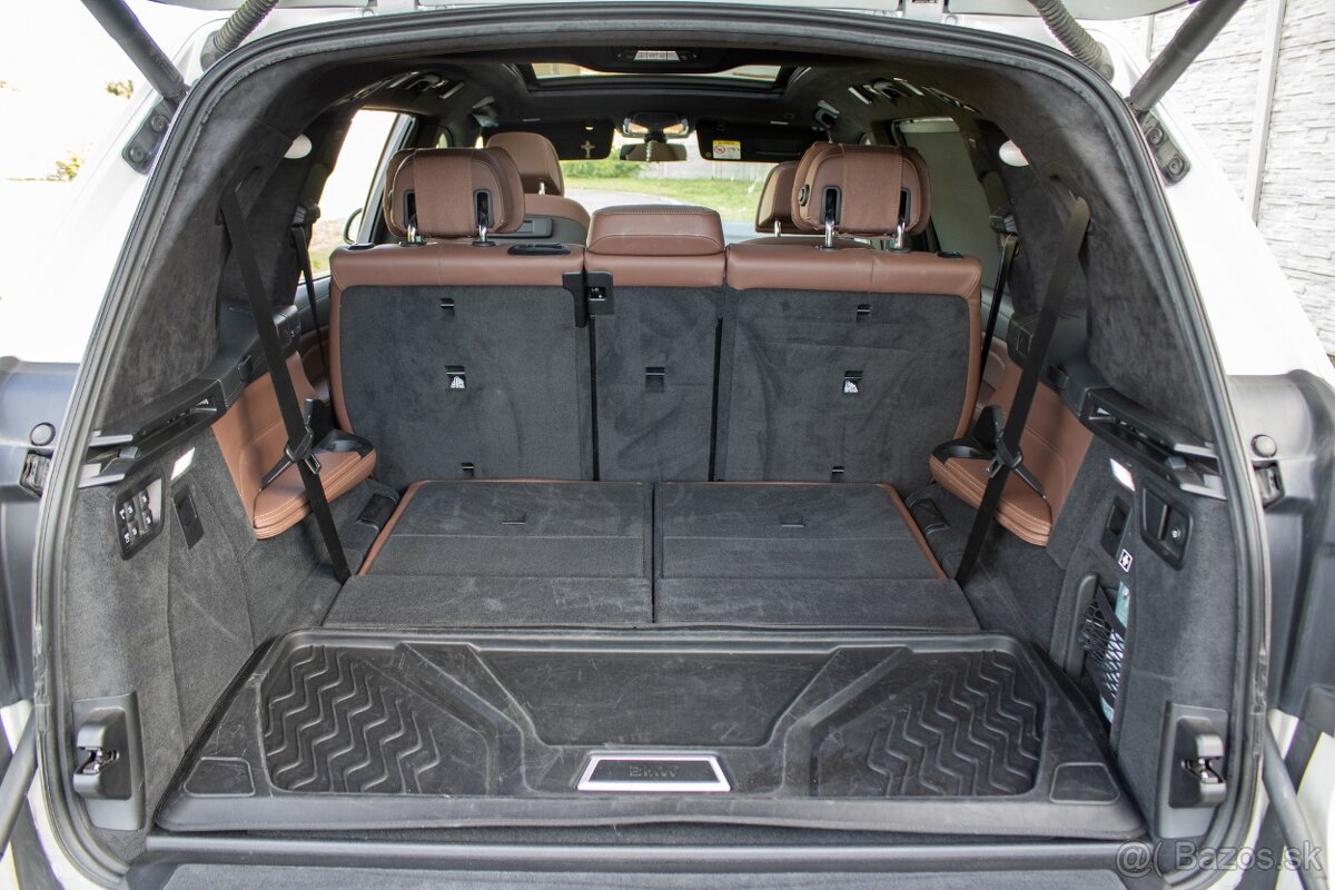 BMW X7 xDrive M50d - B&W, 360, Pano... - 18