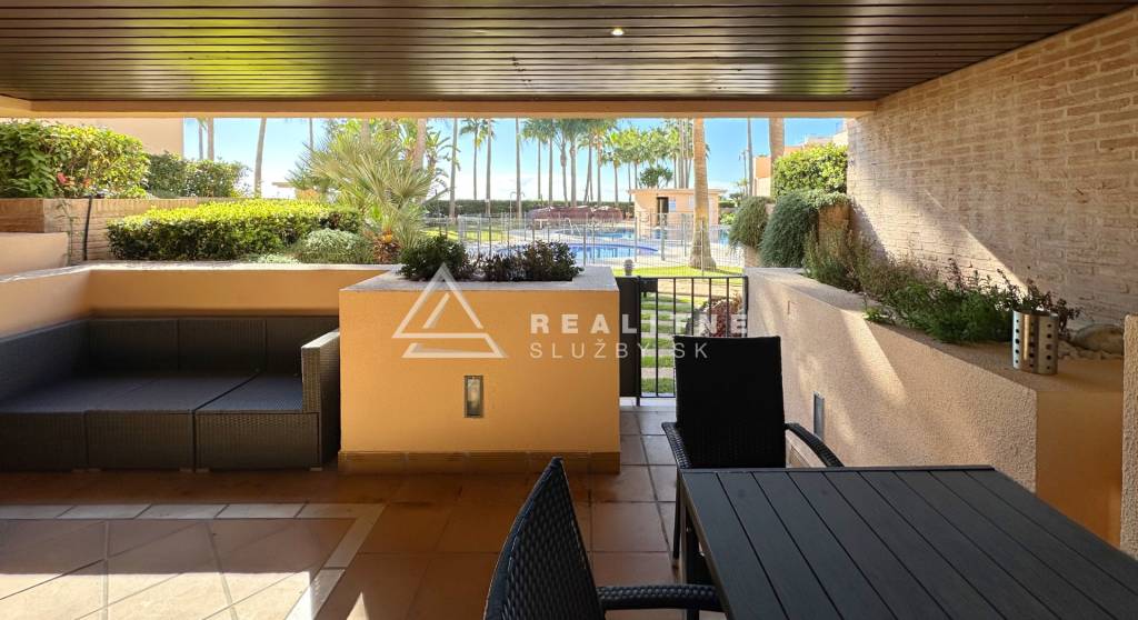 ESTEPONA, APARTMÁN NA PREDAJ – PRIAMO PRI MORI, BAHÍA DE LA - 18