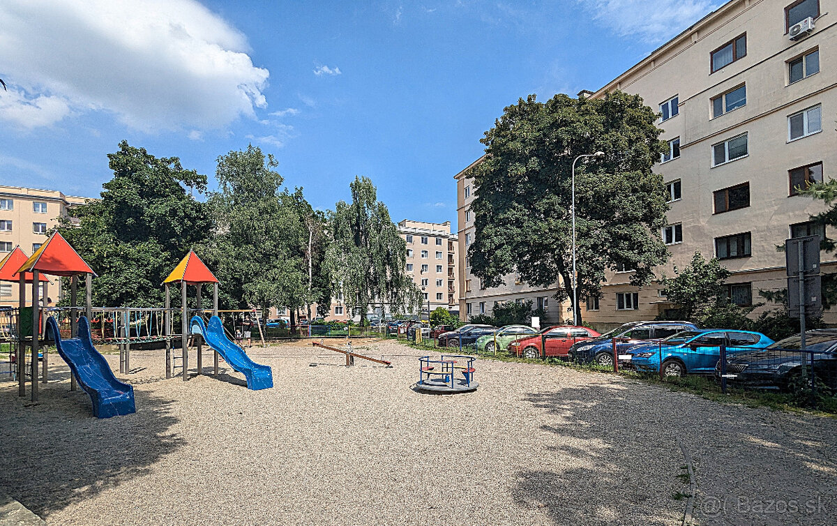 rekonštruovaný 2 i. TEHLOVÝ byt, blízko Centra, Jilemnického - 18