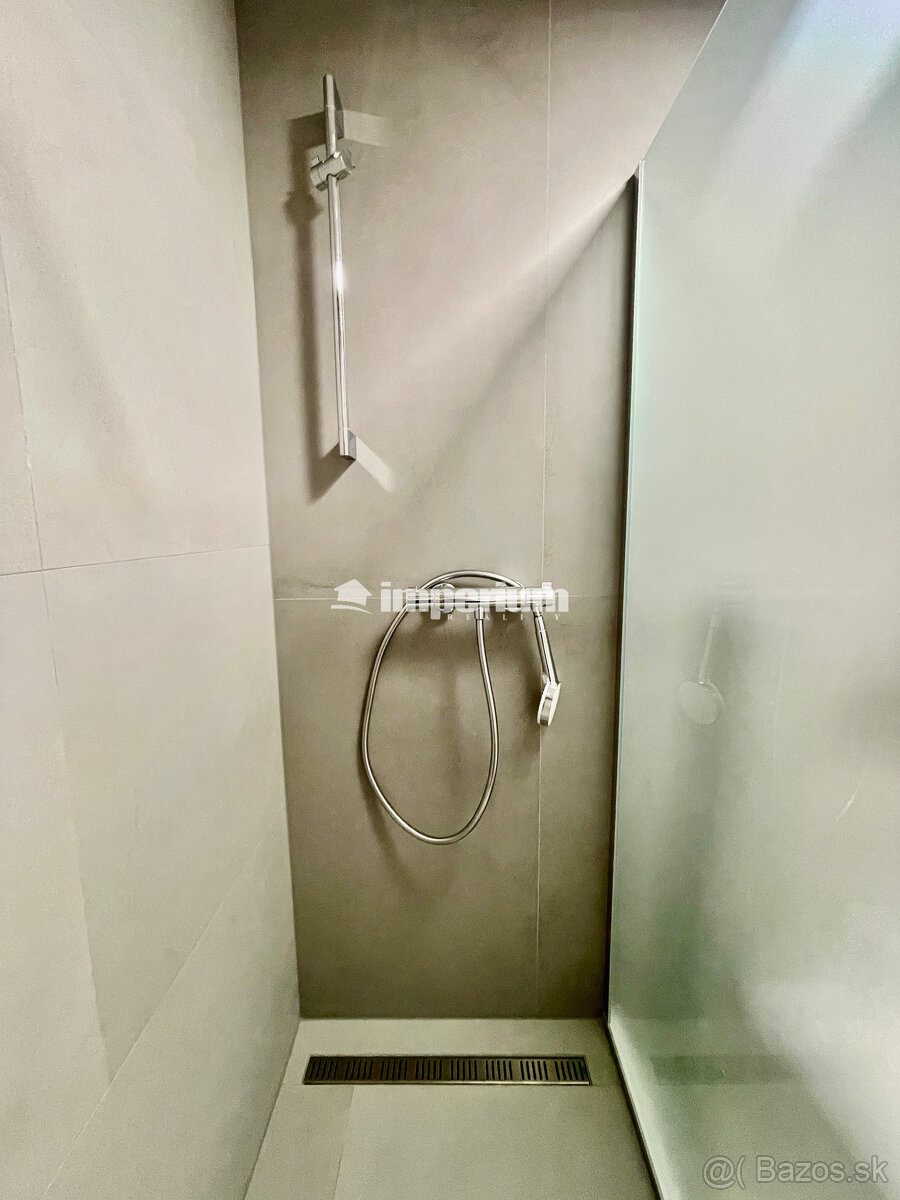 Na predaj 1 izb. byt v Dunajskej Strede, Smetanov háj. - 18