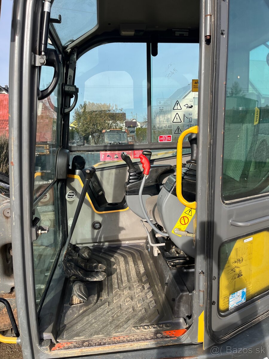 Volvo ecr 88 D 2017 - 18