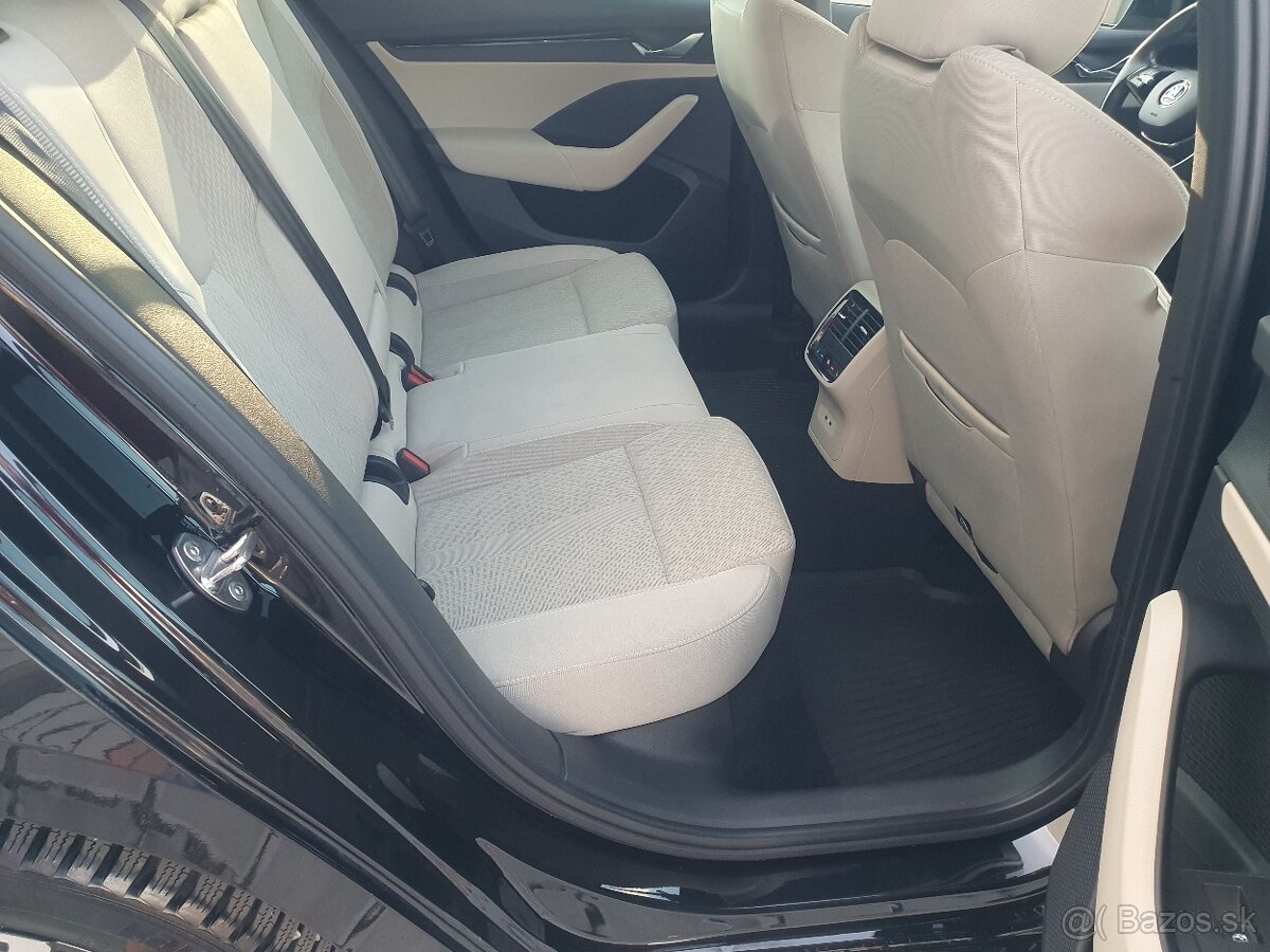 Škoda Octavia 4 1.4 TSI iV PHEV Style DSG 110kW - 18