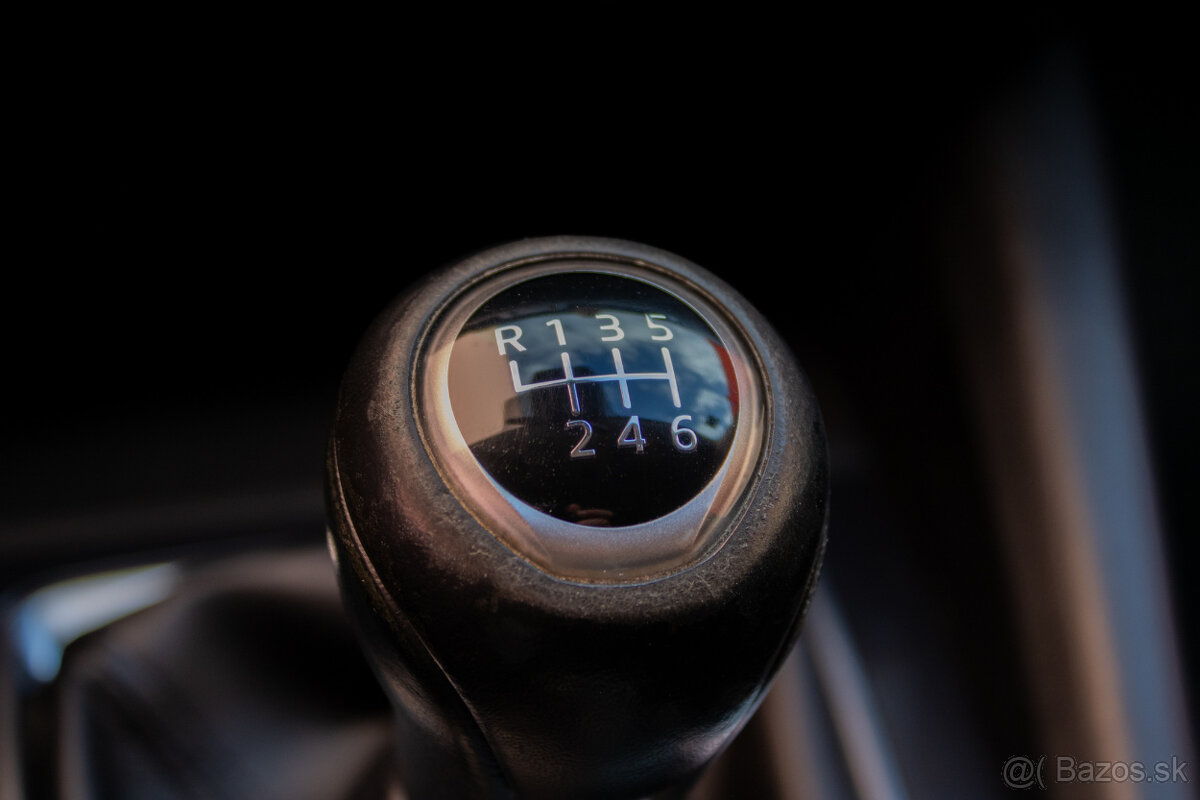 Mazda 6 2.0 Skyactiv-G Attraction 107 kW - 18