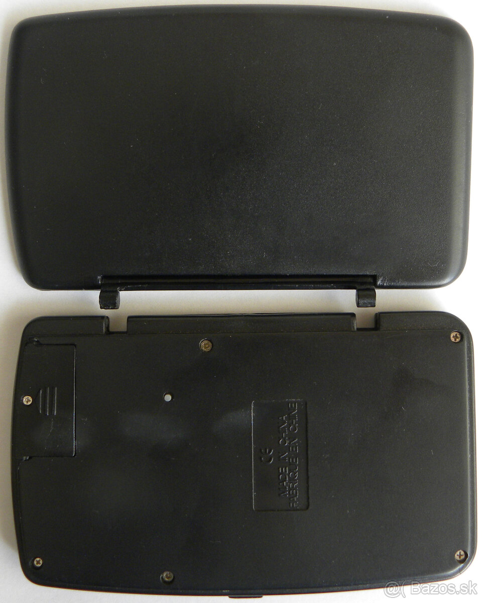 Rretro kalkulačky a digitálny diár - 18