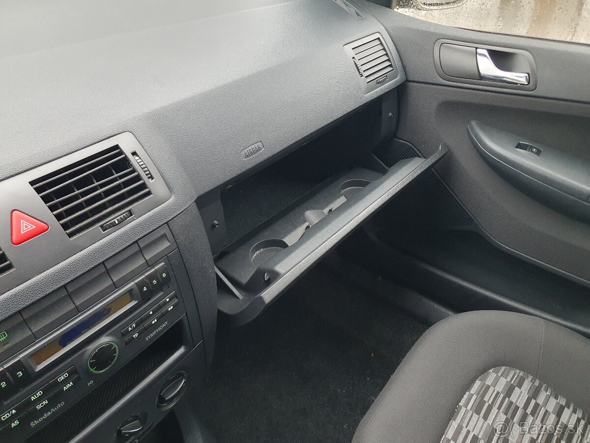 Škoda Fabia 1.2 47 KW M5 sedan - 18