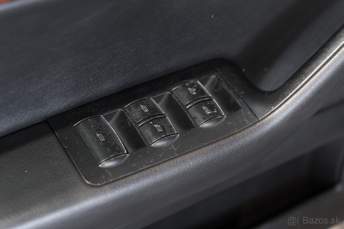 Audi A4 Cabriolet 2.4 V6 multitronic - 18