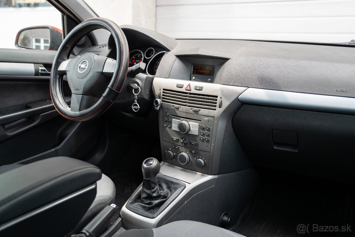 Opel Astra 1.7 CDTi, SR - 1.majiteľ - 18