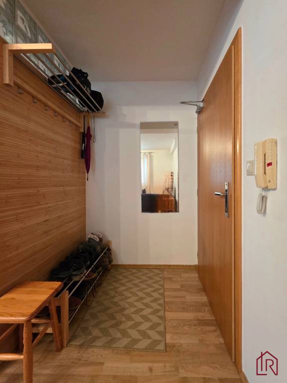 Apartmán, Nová Lesná, 46m2 + balkón, park. miesto, zariadený - 18