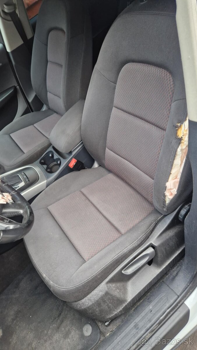 Audi Q5 2,0TDI 125kw kód motora: CGL - 18