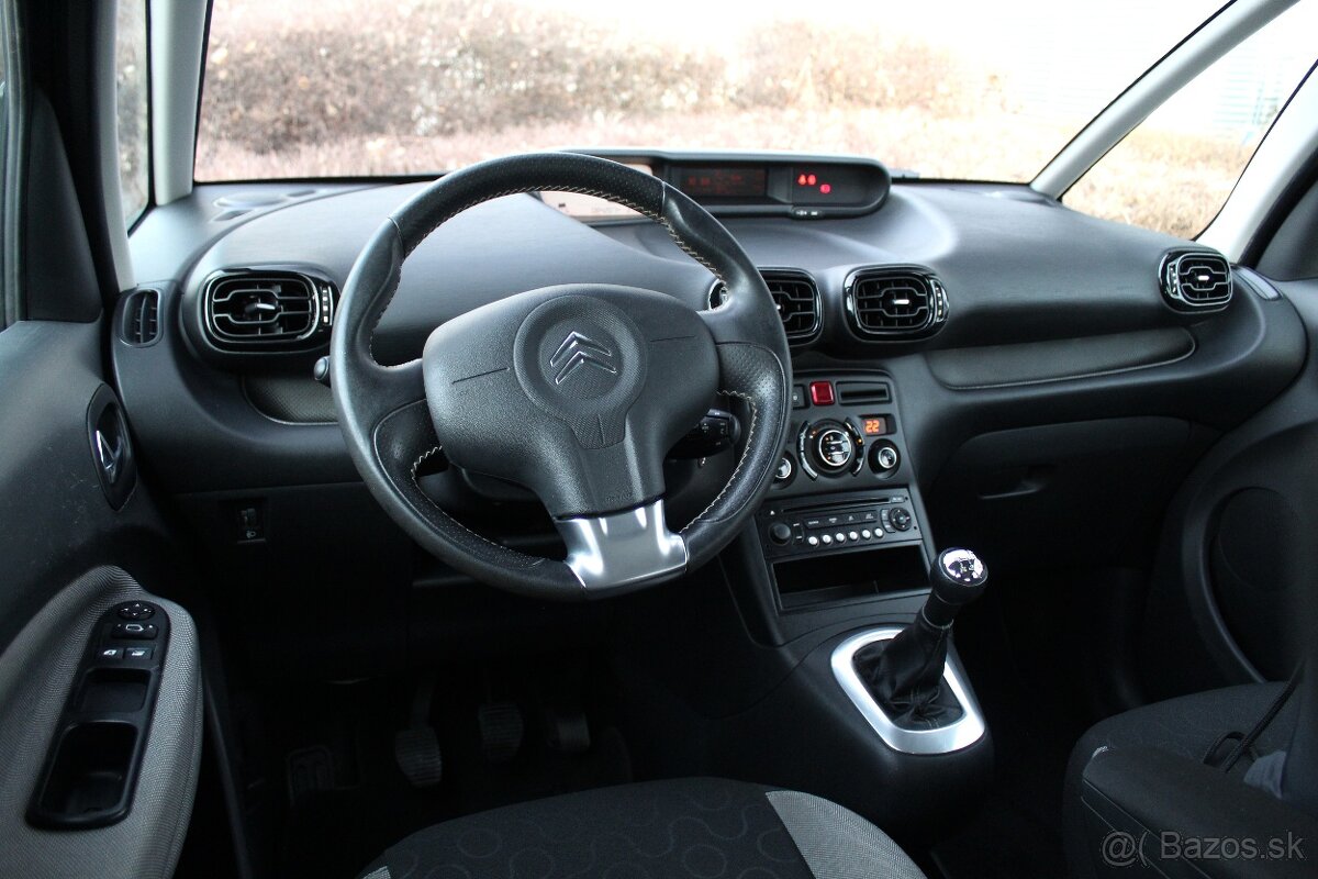 Citroen C3 Picasso 1.4 VTi - 18