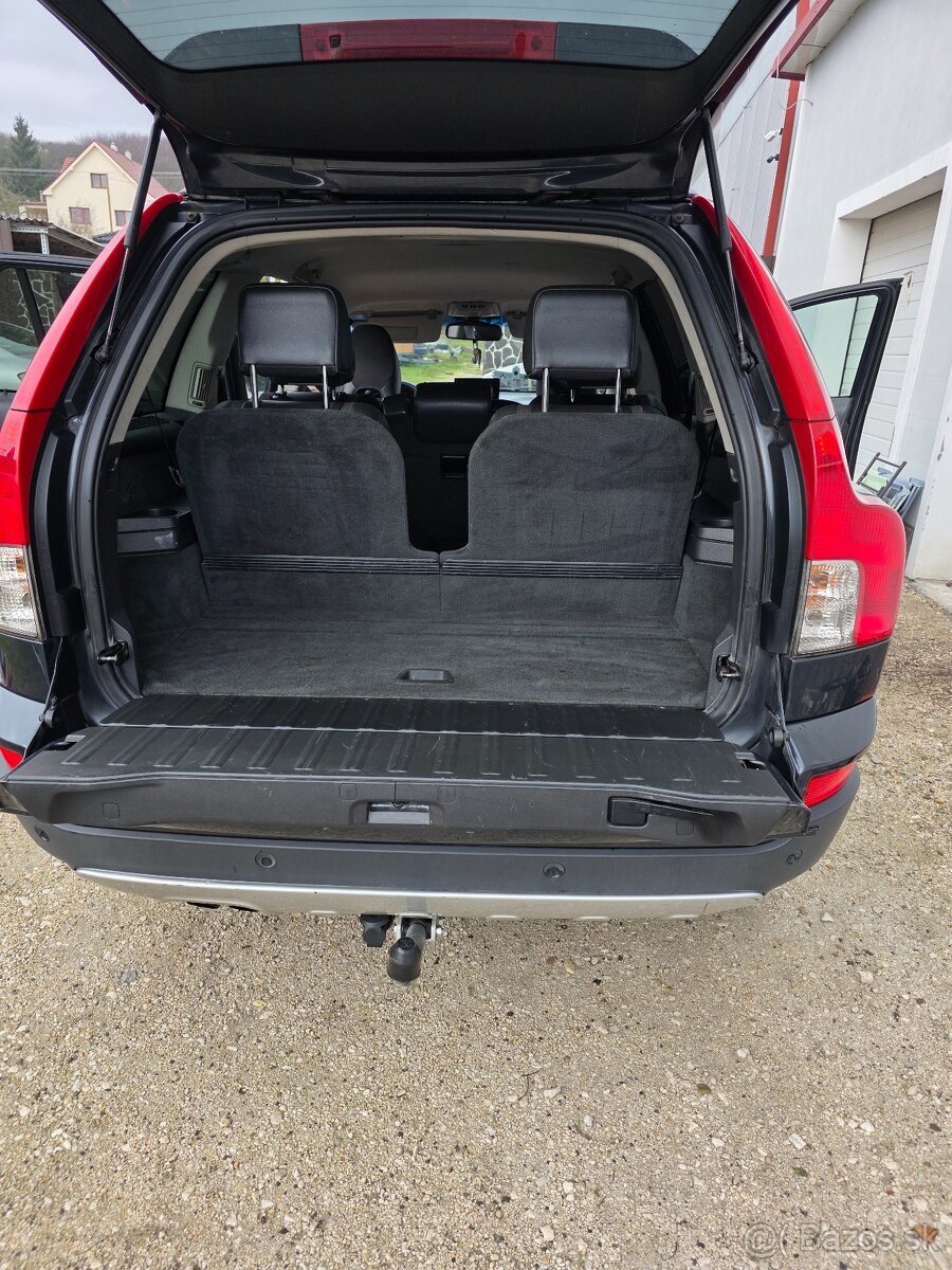 Volvo Xc 90 2.4d5 rok 2010 - 18