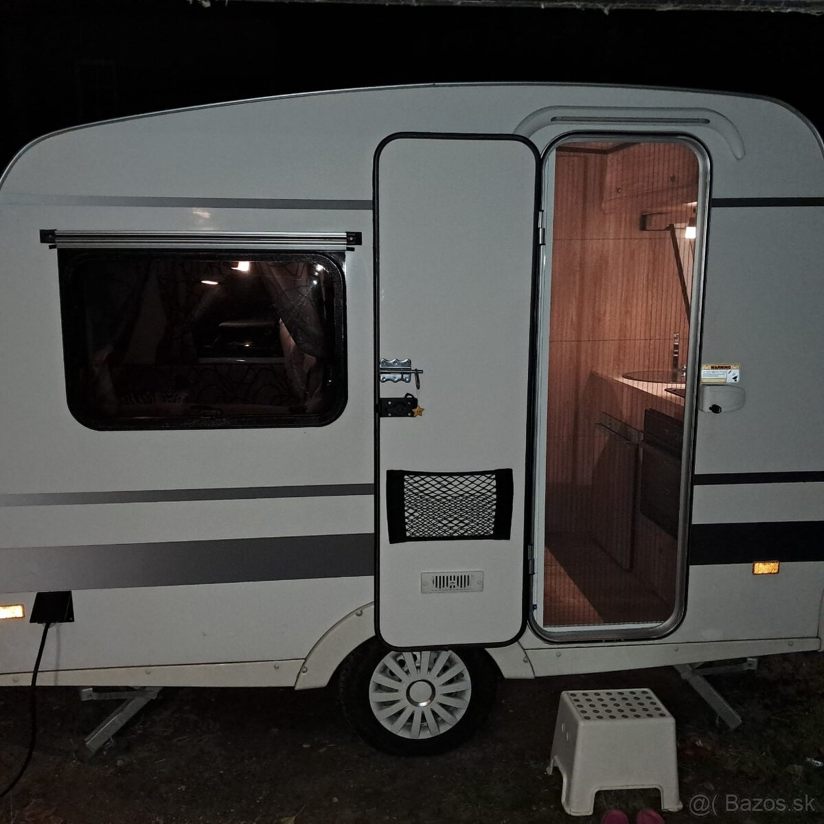 Zateplený Karavan Niewiadow do 750kg-znížená cena - 18