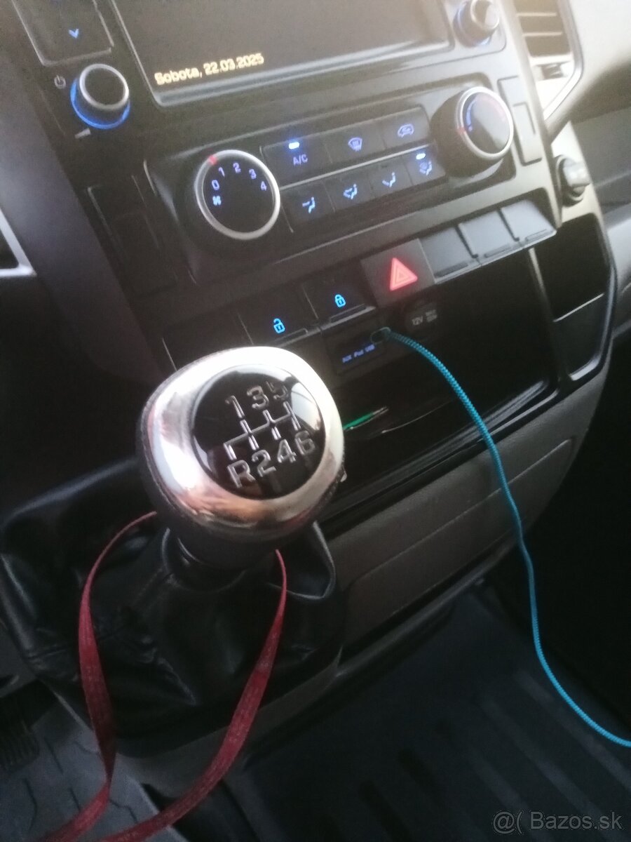 Hyundai H350 - 18
