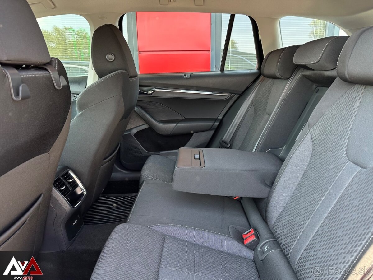 Škoda Octavia Combi 2.0 TDI 4x4 DSG Style, Matrix, SR - 18