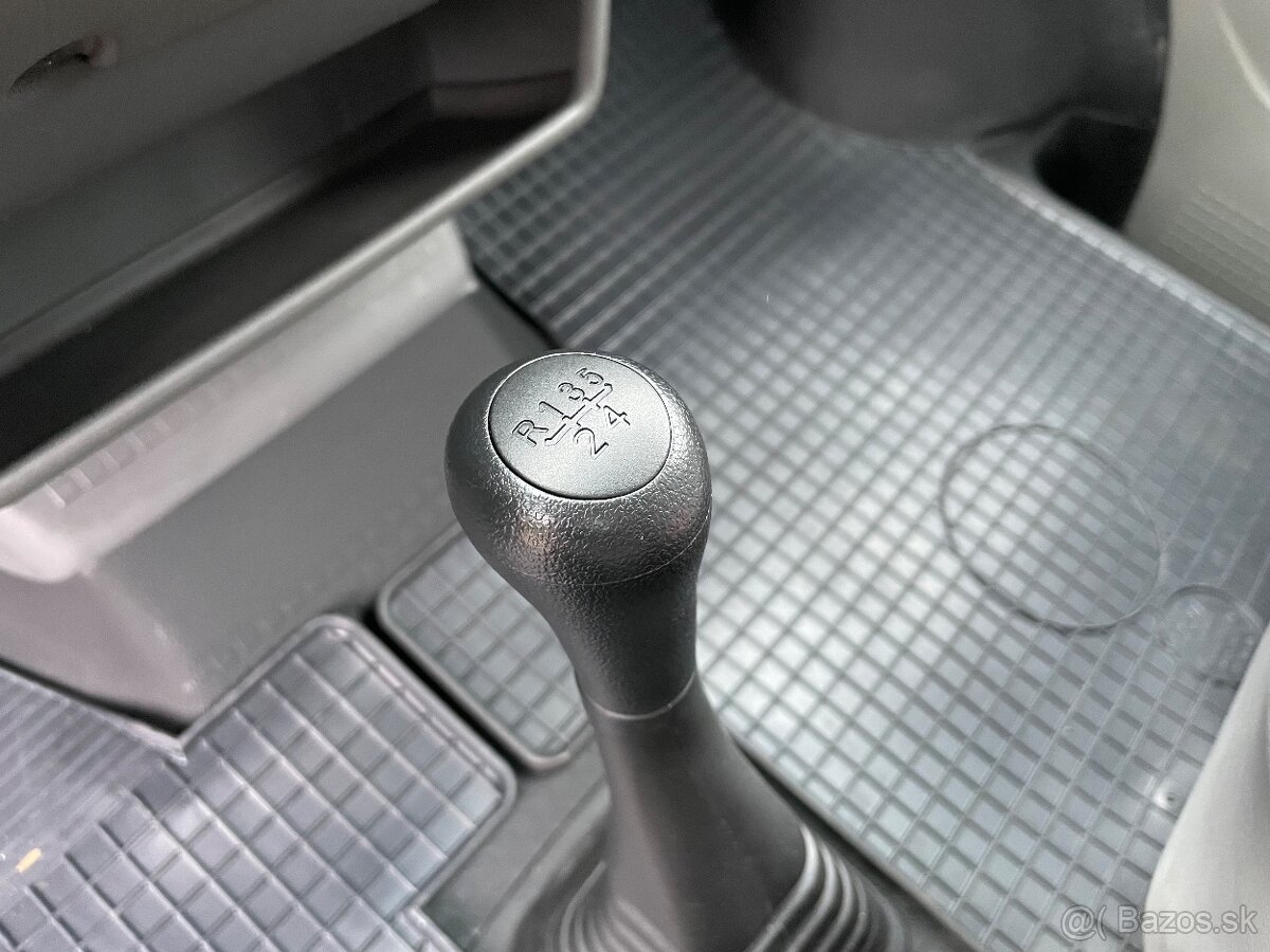 VW Transporter T4 2.5 TDI KLIMA - 18