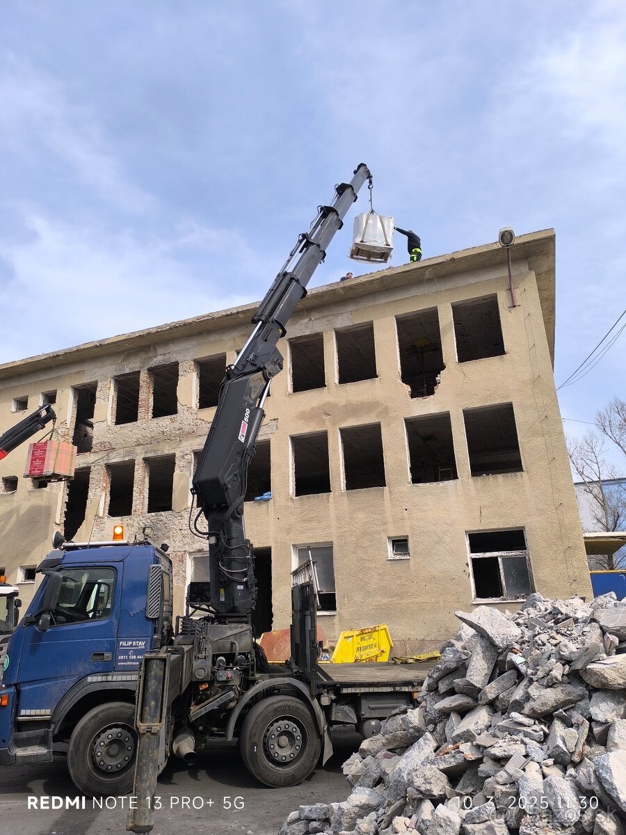 Autodoprava s hydraulickým rukou - 18