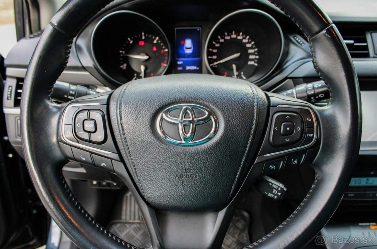 Toyota Avensis Combi 1.6 D-4D - 18