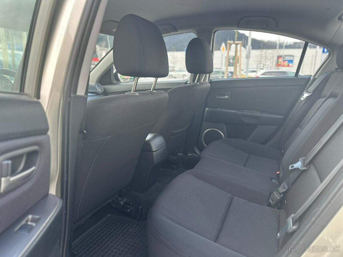 Mazda 3 1.6 MZ-CD CE - 18