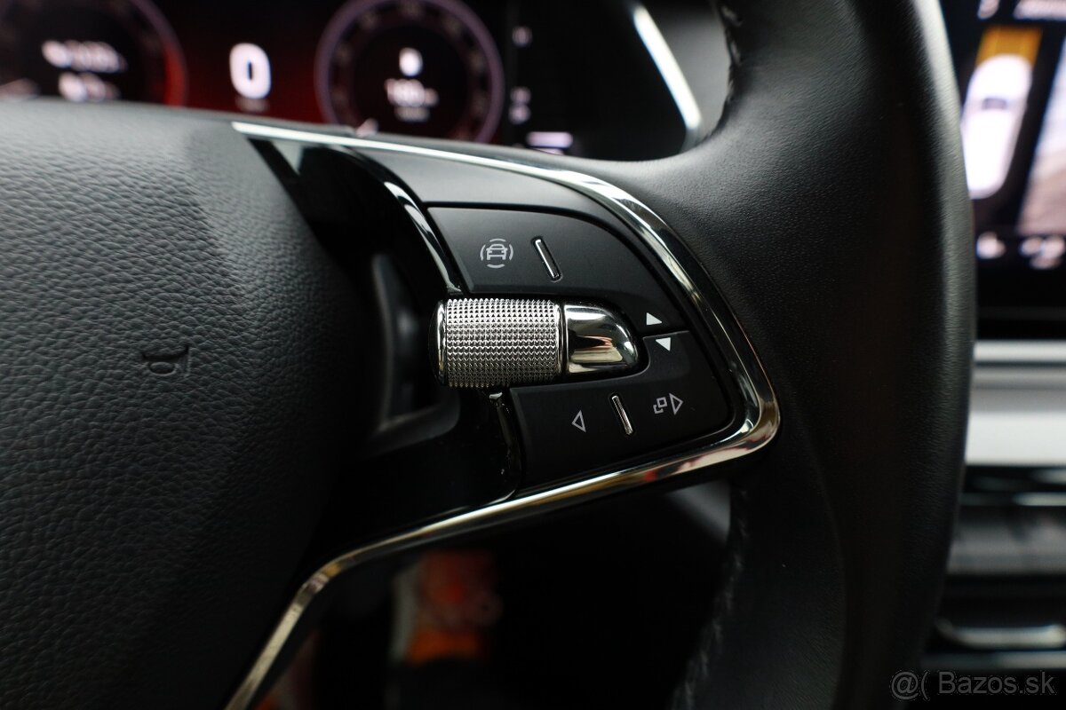 octavia combi 4 1.5 TSI 110Kw First Edition rok 2020 - 18