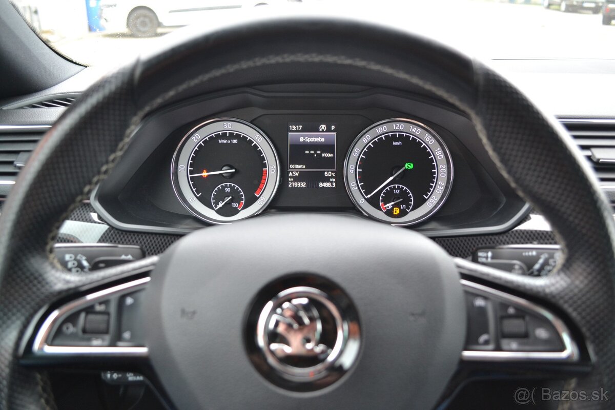 Škoda Superb 2.0 TDI DSG Sport Line - 18