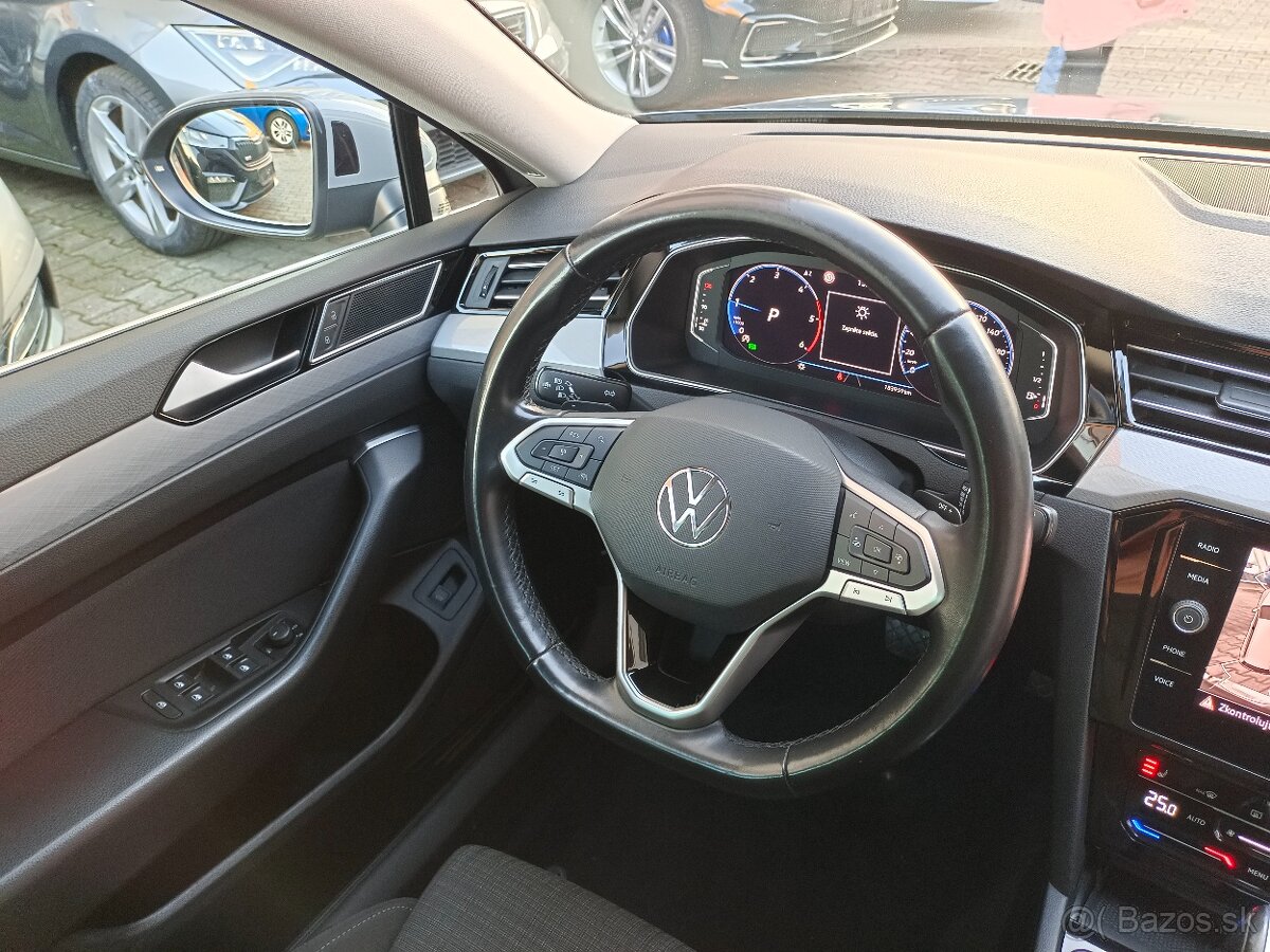 VW Passat B8 Variant 2.0TDI 110kW DSG - záruka Autodraft - 18