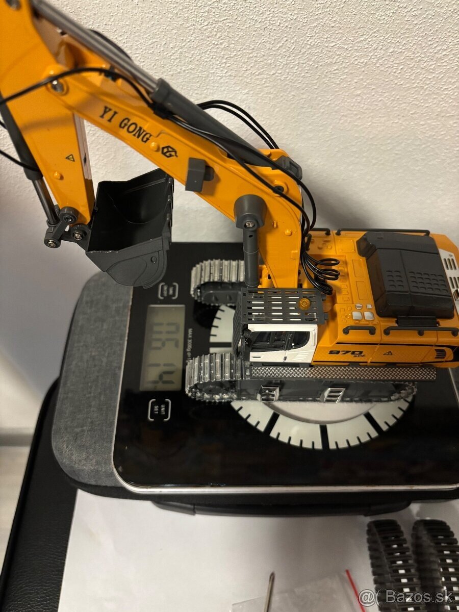 RC Bager K970 - 1:50 - 18