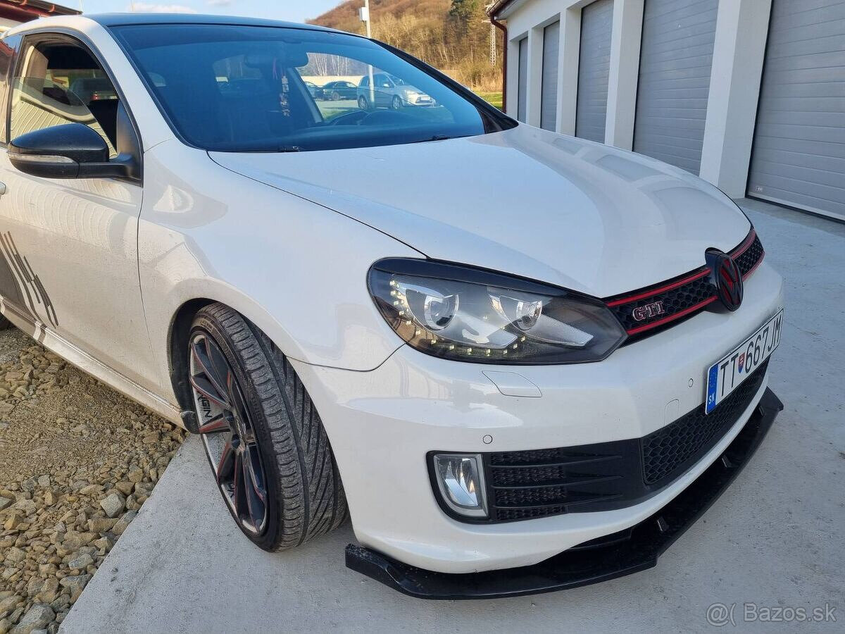 Mracitka VOLKSWAGEN GOLF 5 E0S - 18