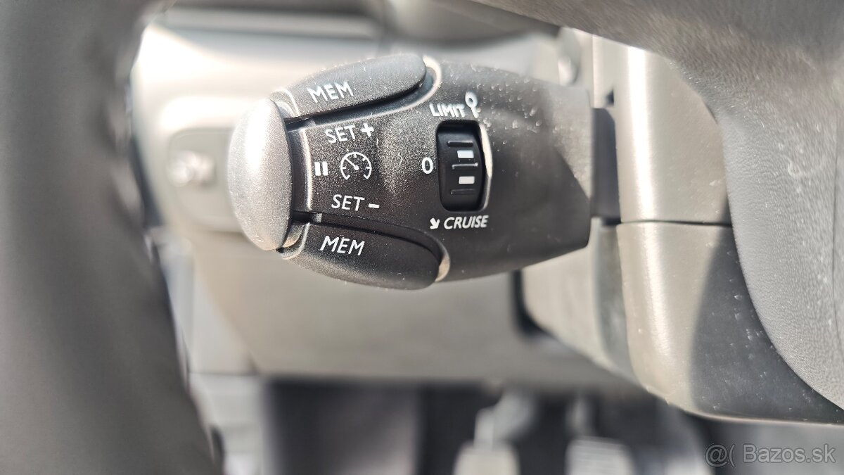 Predam CITROEN C3 Puretech 82 SHINE 97tkm M5 - 18