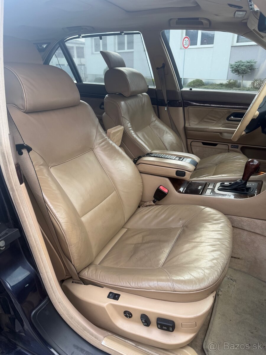 Bmw e38 750iL - 18