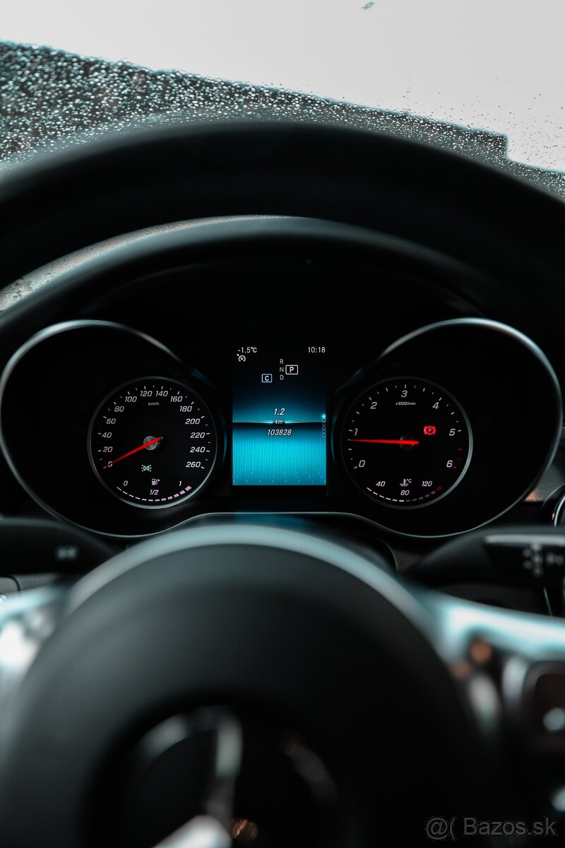 Mercedes C trieda Kupé 220 d 4MATIC A/T - 18