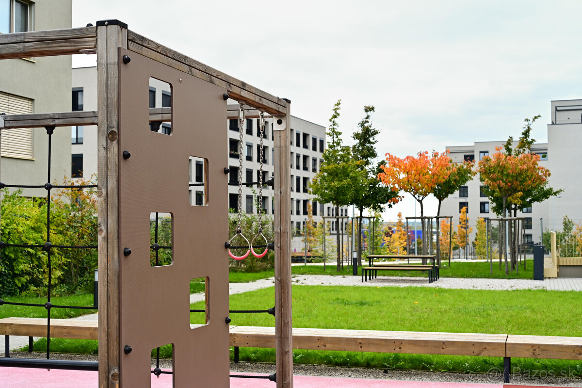 1-izbový byt na prenájom spolu s Cabrio FIAT 500 - Bory - 18