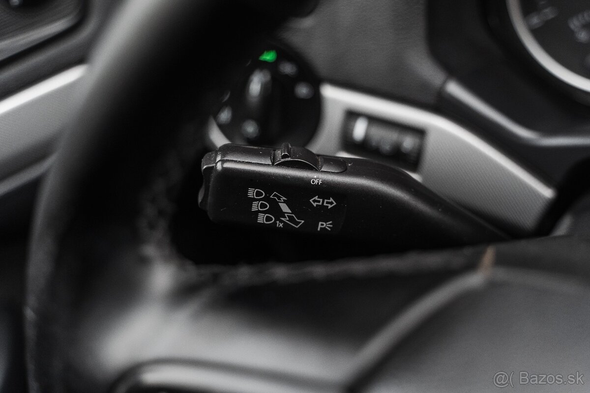 Škoda Octavia Combi 2.0 TDI CR DPF Elegance - 18