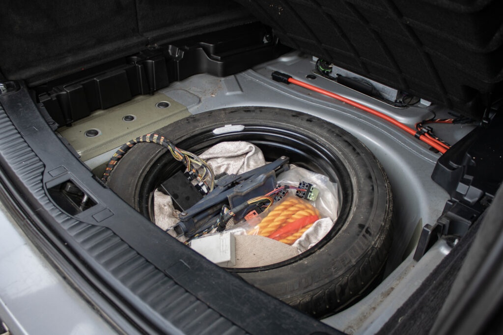 BMW Rad 5 Touring 530d 170kw - 18