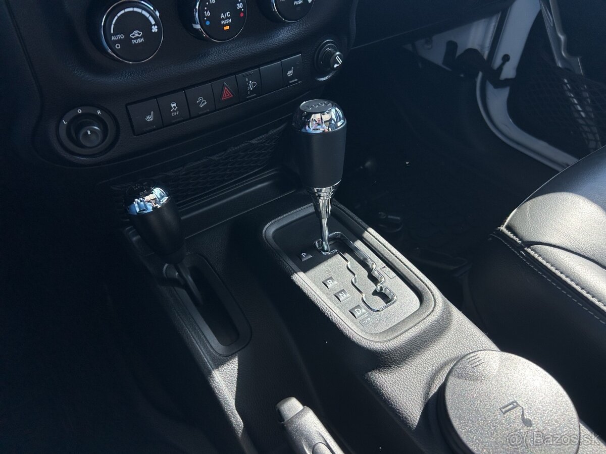 JEEP WRANGLER 3.6 V6 RUBICON 5ATX - 18