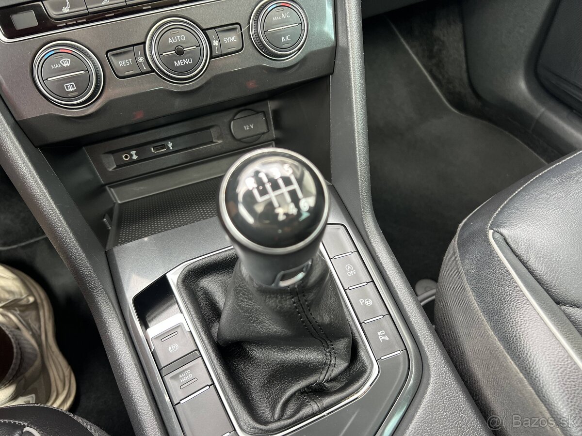 Volkswagen Tiguan 1.4 TSI 92kw r.v. 6/2017 - 18