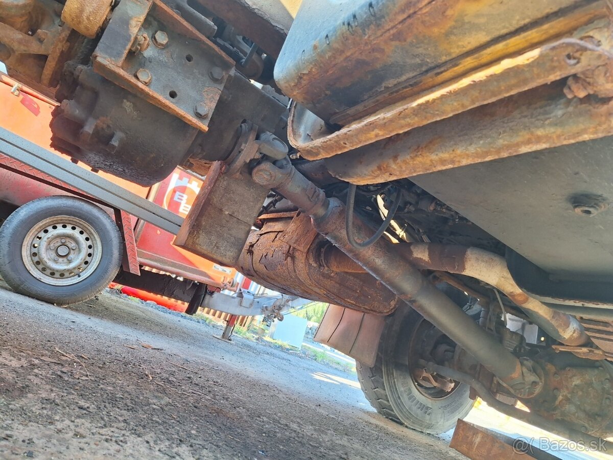 RENAULT KERAX 370.34 P 6X6 - 18