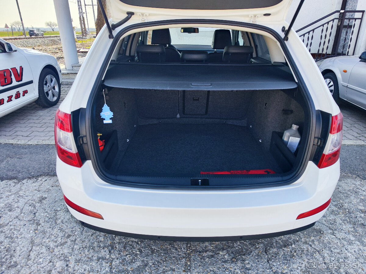 Škoda Octavia Combi 2.0 TDI Elegance/Style - 18