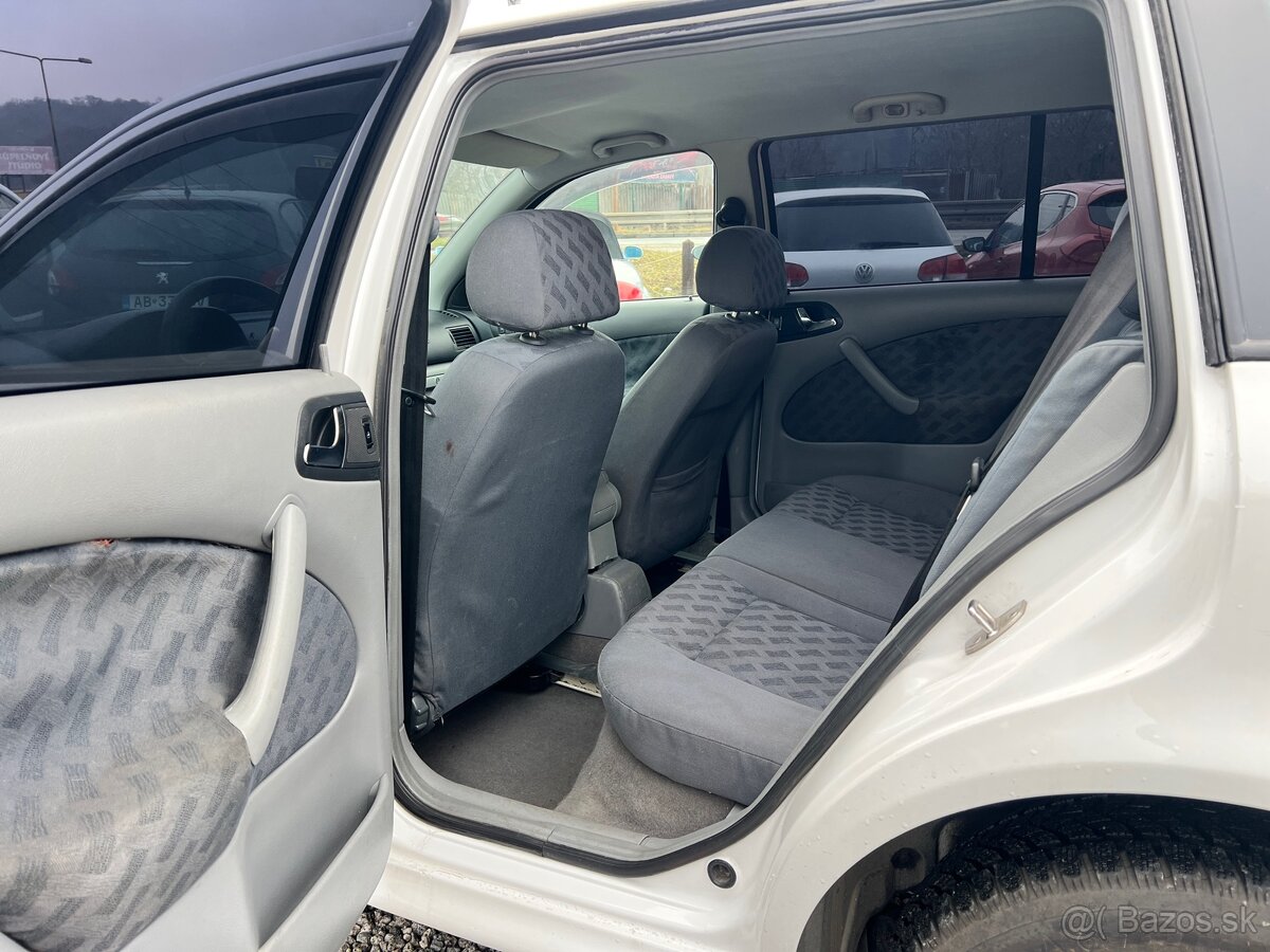 Škoda octavia 1.6 GLX A/T - 18