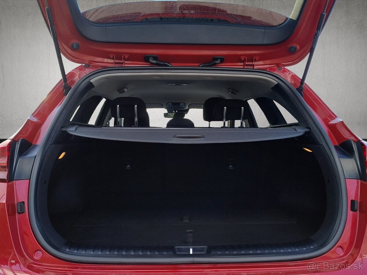 Predám KIA Ceed SW, 1,5T-GDi, M6 - 18