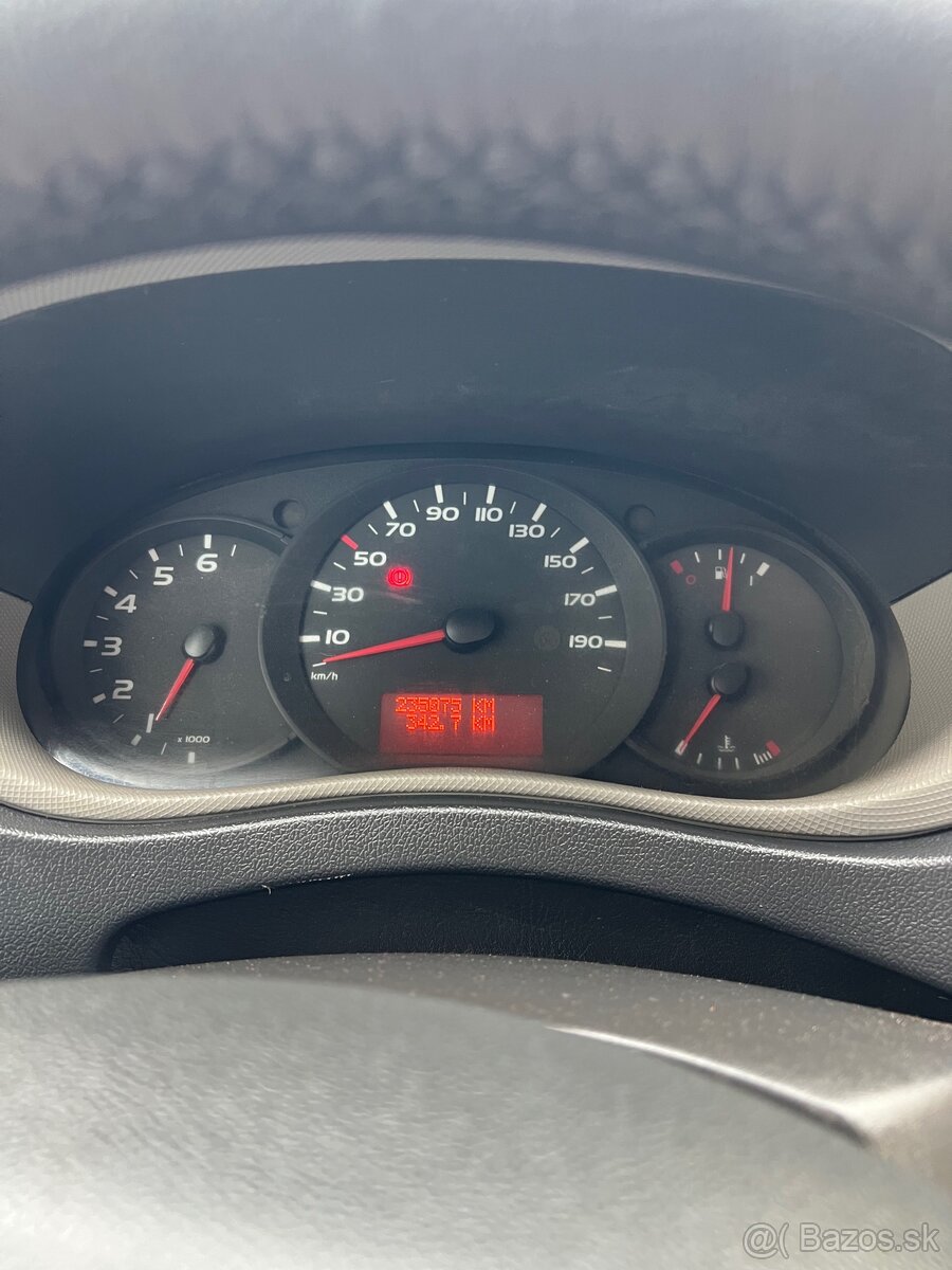 Nissan nv400 vyklapač - 18