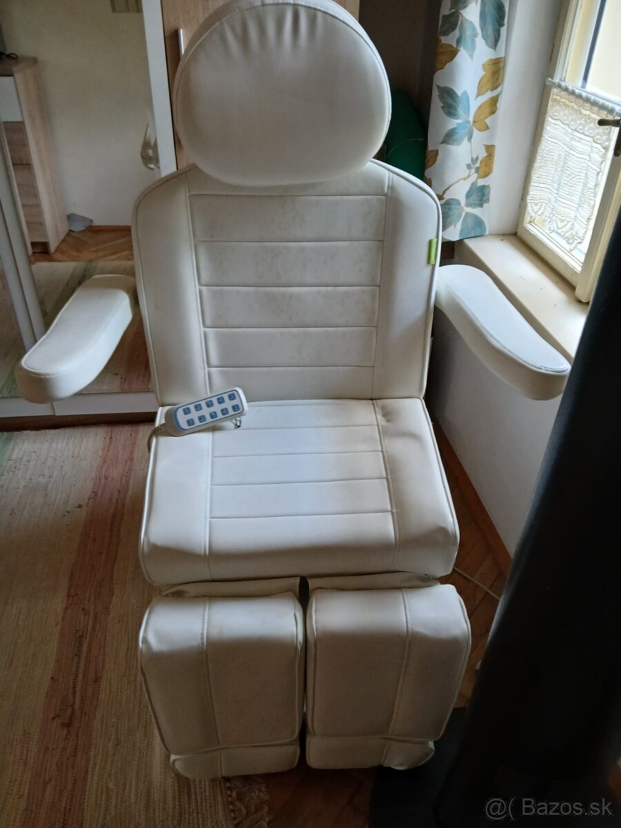 Prítroje a materiál pre pedikúru a manikúru - 18